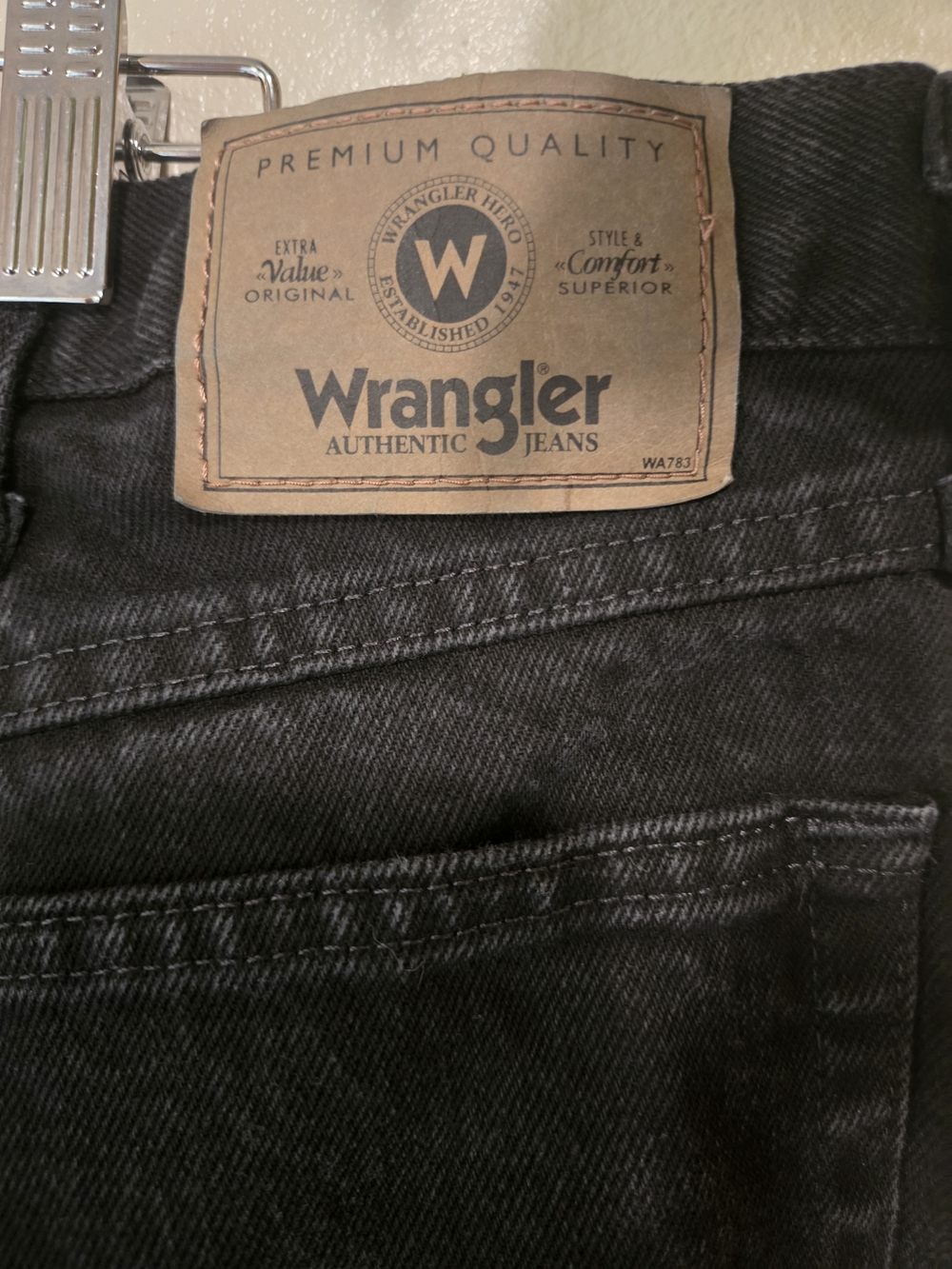 Wrangler 40x30 Men's Black Authentic Jeans Relaxed Fit